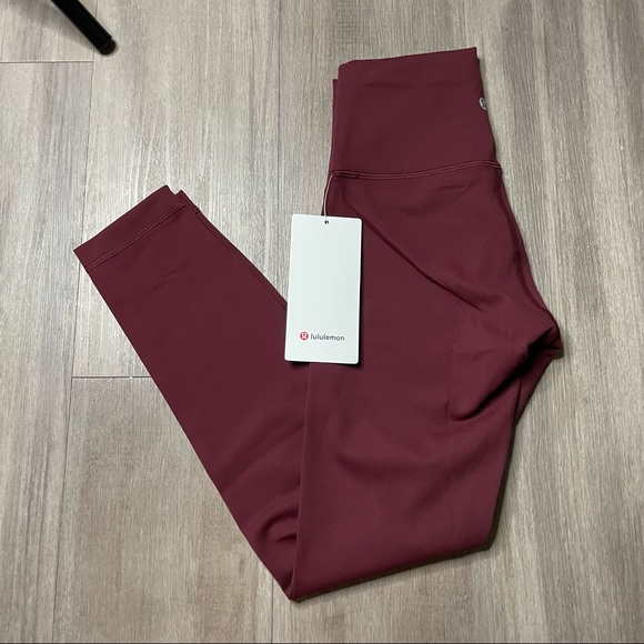 Lululemon Wunder Train High-Rise Tight 28